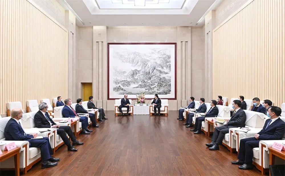 重庆罗蔺，最新动态揭示变化中的力量与自信成就之源