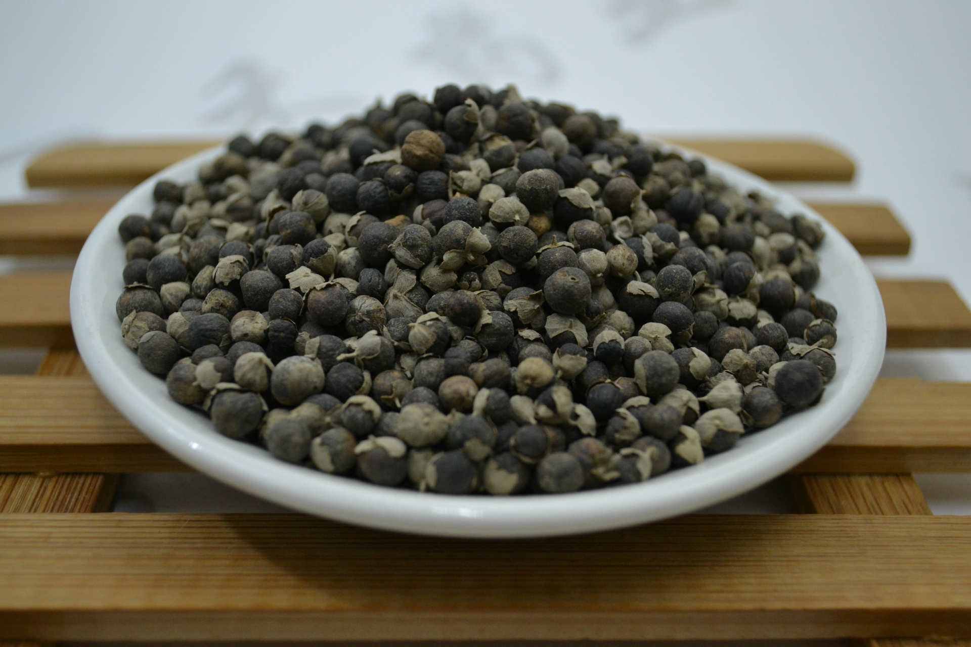蔓荆子最新价格,蔓荆子的最新价格，历史背景、市场动态及其地位