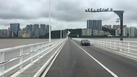 新澳门资料大全正版资料2024年免费下载,家野中特,高速应对逻辑_YQB93.374奢华版