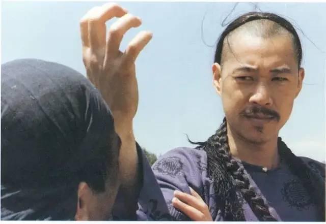 小巷中的隐藏宝藏，最新足球电影探索与赏析