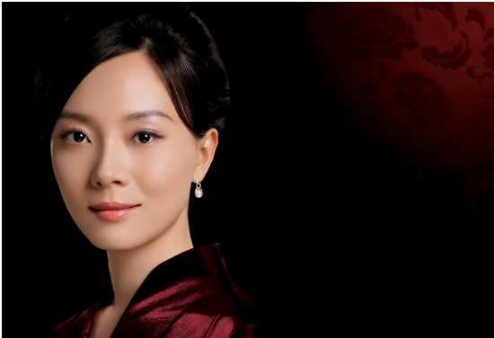 演员白玉兰，舞台到荧屏的自信成就之路
