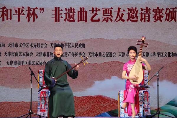 科技之光下的艺术盛宴，和平大戏院演员名单全揭秘