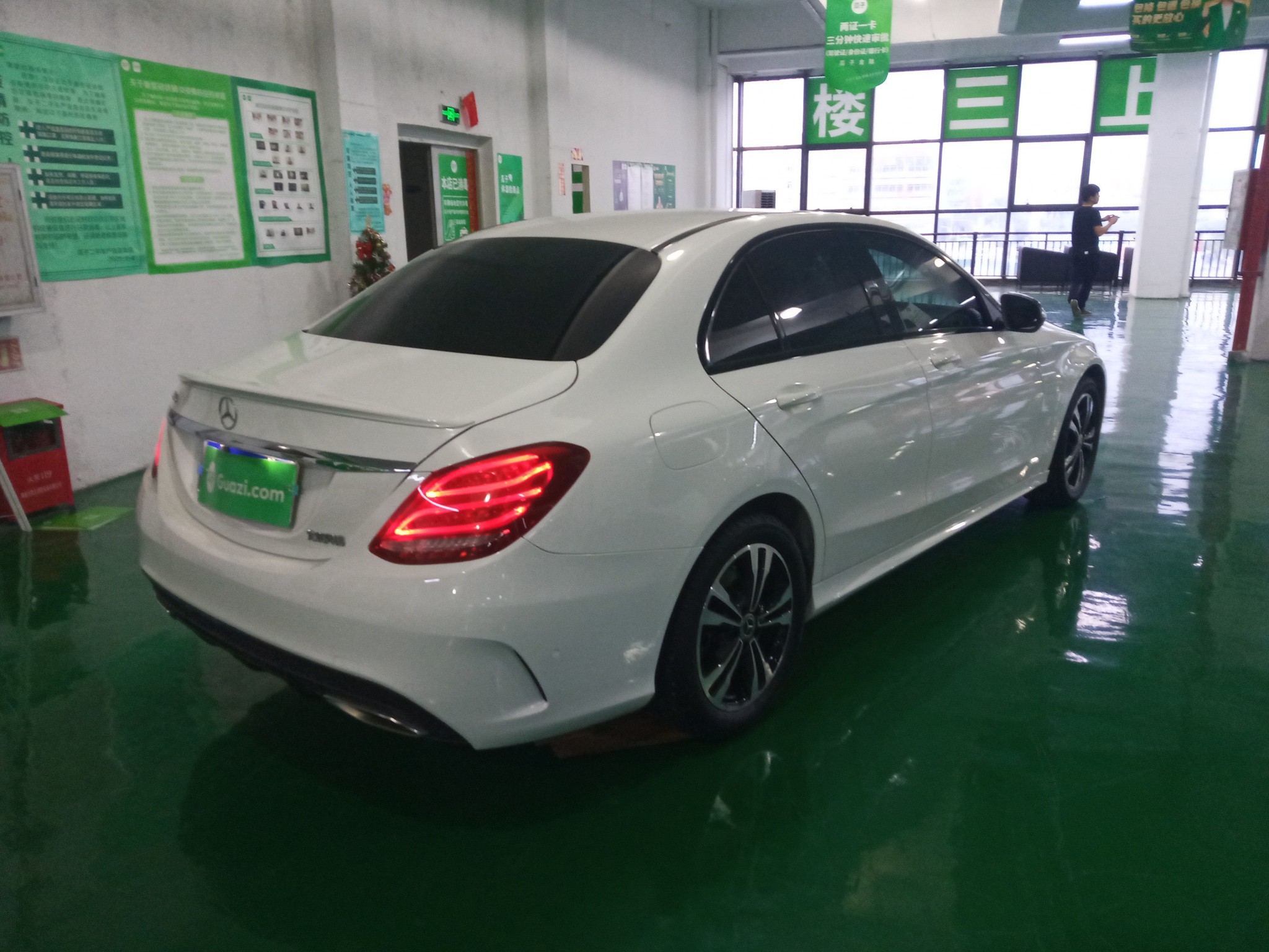 奔驰c200二手车价格,奔驰C200二手车价格，深入分析与观点阐述