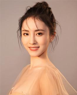 演员冬怡，小巷深处的独特魅力——城市中的隐秘特色小店