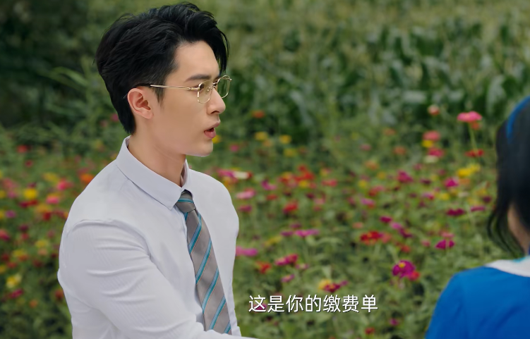 向东海的电视剧奇遇，友情与陪伴的温暖故事