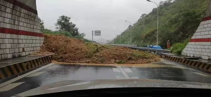 狂风暴雨最新章节，冒险之旅的激荡人心时刻