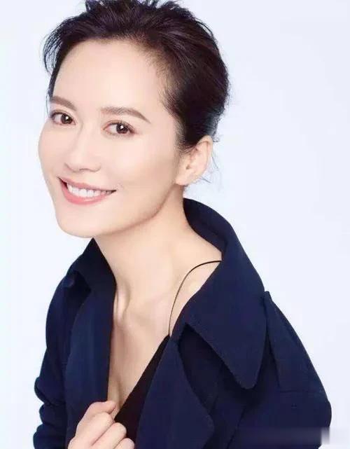 演员俞飞鸿，优雅女神的影像世界展示图集