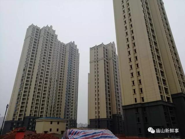 武汉江夏楼盘最新动态更新，区域房地产市场发展趋势与热门楼盘速递