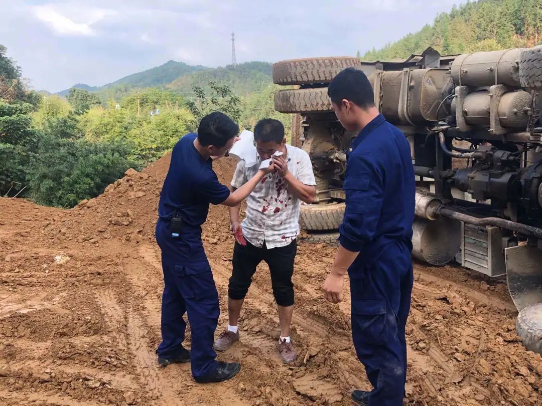 江西萍乡车祸最新消息，深度分析与观点阐述